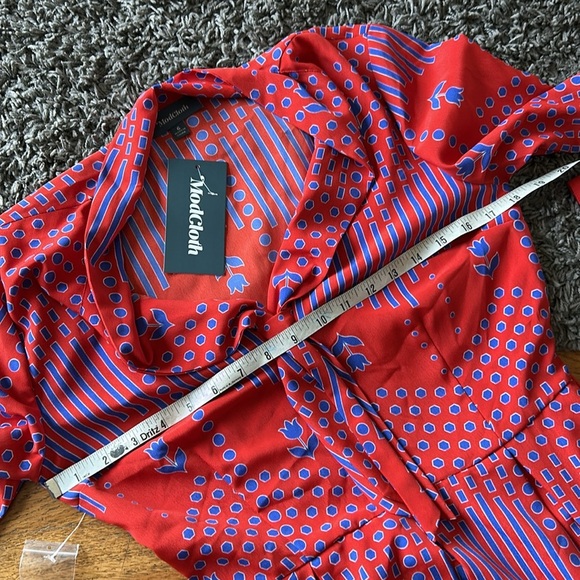 Modcloth NWT Pleasant Confidence Tie-Neck Dress Red and Blue Print Size 6 - Picture 11 of 16